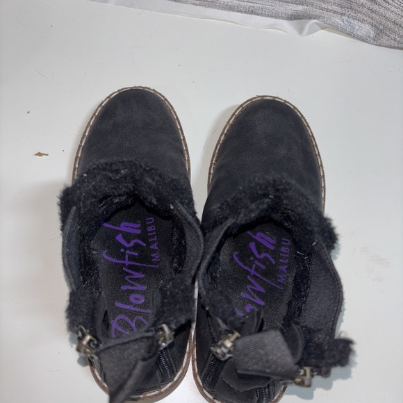 Blowfish Malibu Women's 6 Black Chillin Shearling Faux Fur Ankle Boot - Picture 6 of 12